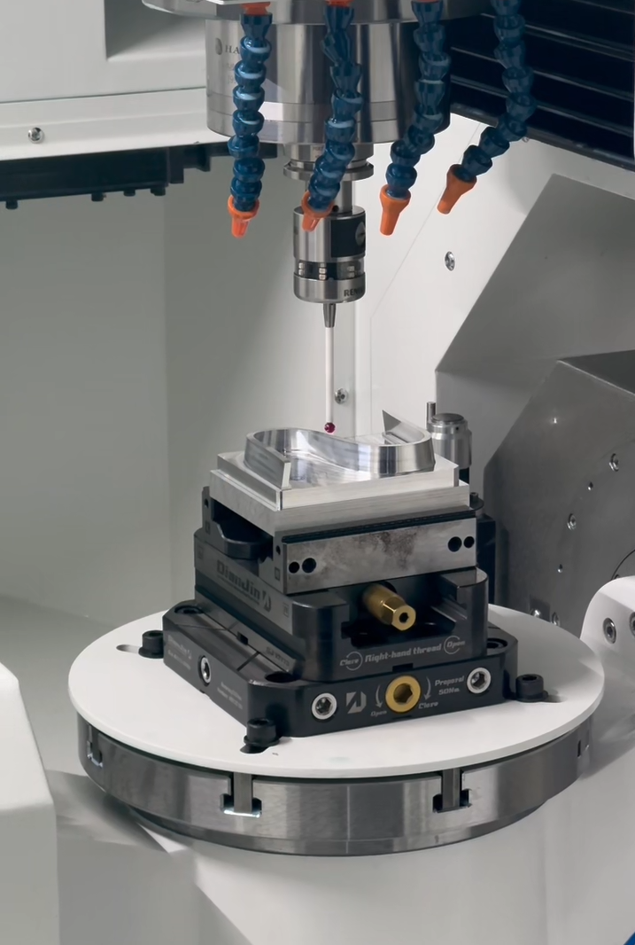 Фрезерные обрабатывающие центры: автоматизация и точность